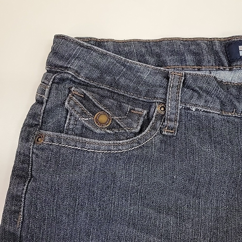 Gloria Vanderbilt Amanda Med Rise Crop Jeans Women Size 8 Blue Straight Crop Den - Picture 11 of 16